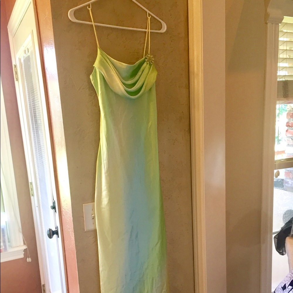 Jump costume/prom dress